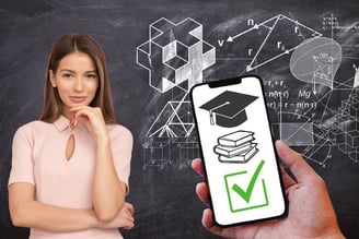 Mulher vendo sobre cursos gratuitos com certificado