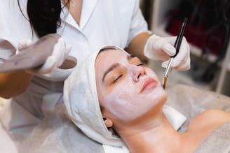 A step-by-step infographic on a skincare routine.