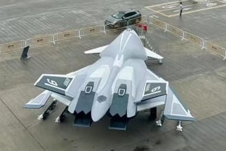 Chinese J-36