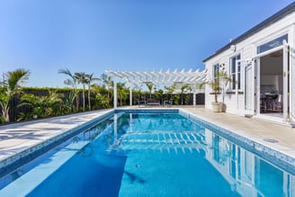 Private pool