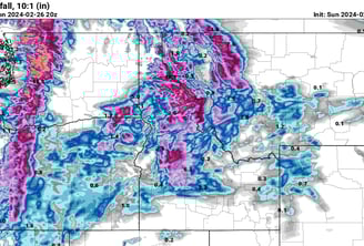 PivotalWeather screenshot of sample HRRR model snow totals that links to their site. 
