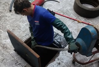 desentupimento de caixa de gordura
