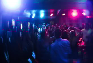 Animation soirée anniversaire - Disc Jockey Jura