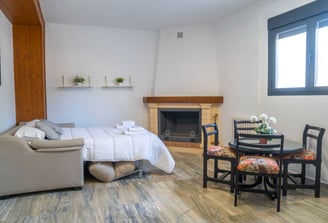 Casa rural hasta 19 personas. Finca alojamiento hasta 35 personas