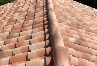 faitage avec closoir rigide ventilé