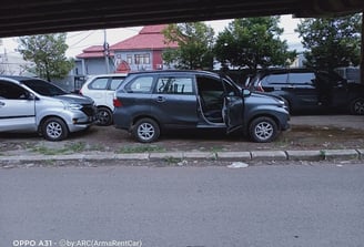 Nikmati layanan sewa mobil 24 jam untuk perjalanan dalam dan luar kota Cirebon yang nyaman dan aman.