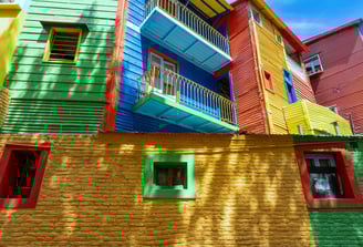 Colorful-buildings-of-el-caminito-Buenos-Aires