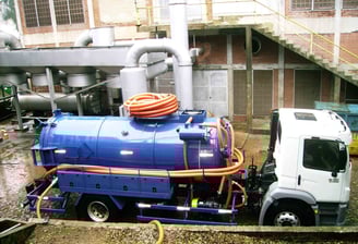 caminhão de hidrojateamento sucção