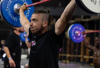 Aurélien Raibaut, fondateur de Blackbird Athletics et coach de la salle