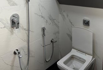 washroom van on rent in delhi