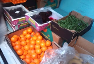 Nous récupérons des produits alimentaires invendus et encore consommables.
