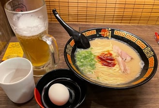 Enjoy ichiran ramen with its icy cold beer