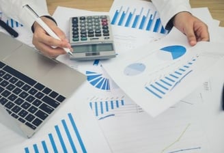 conseil en financement déléguer confiance assistante administrative