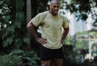 Sportif en difficulté à cause de douleurs chroniques
