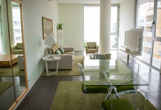 Sala de estar de uma dos apartamentos do Edifício Arrábida