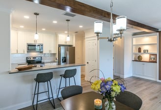 A freshly renovated and staged living area by Manor Magic in Celebration, Florida
