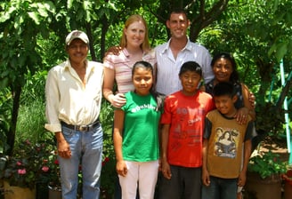 C.J. and Jenny Colavito with their Nicaraguan host family, the Perez Sanchez family.