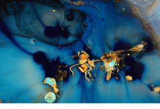 blue epoxy resin art that could be used in a blue epoxy garage or blue epoxy resin table