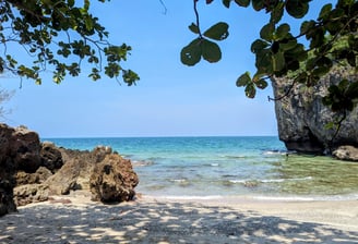 Ban Thong Dang (บ้านทองแดง), Chumphon