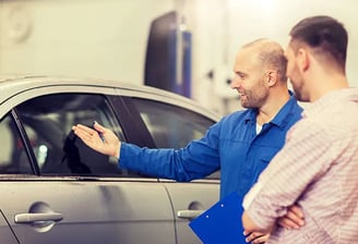 Classic car windshield replacement