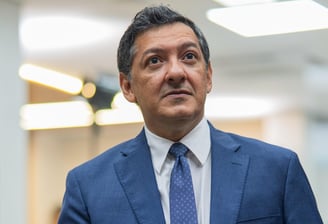 Imagem do Deputado Felipe Souza