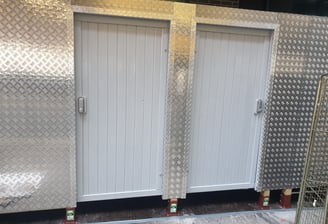 Smoking shelter and barrel store