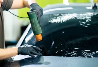 Bienaventurados Body Shop: Applying a Protective Film