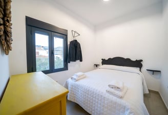 Casa rural hasta 5 personas. Finca alojamiento hasta 35 personas
