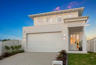 Gliderol Tuscan panelift garage door