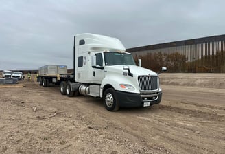 48" and 52" Flatbeds transportation convoy specialized transport corp