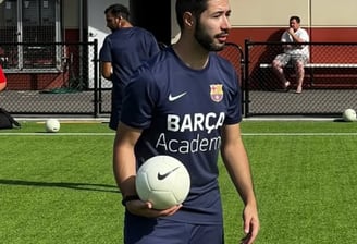 coach, scout working for barça academy. scouting talento futbolero colombia.