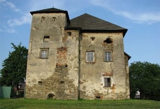 Hrad Pečovská Nová Ves