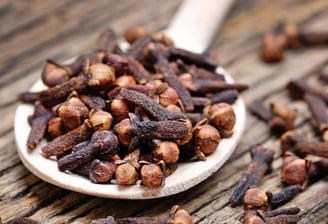 Cloves (Laung)