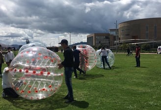 ALQUILER DE BUMPER BALL PARA EVENTOS EMPRESARILES -HIG