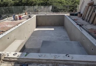Proses Pembuatan Kolam Renang yang Efisien bersama Kontraktor Kolam Renang Bandung
