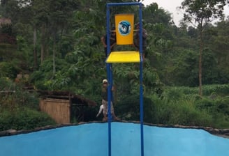 renovasi kolam renang alam dan penambahan wahana bermain