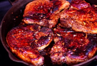 One-Pan Honey Garlic Pork Chops: A Delicious & Easy Weeknight Meal