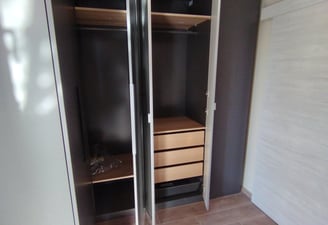 Pose d'un dressing IKEA