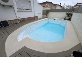 Kolam renang dengan desain minimalis dan modern garapan dayanapool