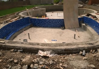 Pembuatan kolam renang oleh daynapool di depok