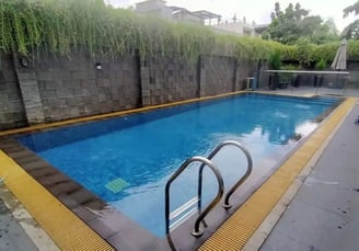 Kolam renang overflow garapan dayanapool