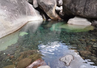 Tugela gorge walk and Policemans Helmet, Thendele Upper Camp, Drakensberg Amphitheatre, South Africa