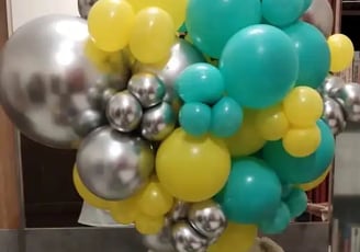 balloon surprises, balloon for gifting, balloon bouquets 