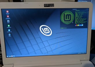 Linux Mint käynnissä ASUS-läppärillä