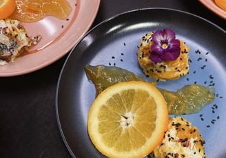 Prachtig desert met sinaasappel voor een bruiloft 