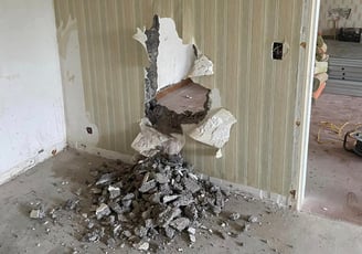 Démolition d'une cloison