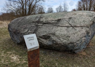 Kiršonių akmuo, Biržai