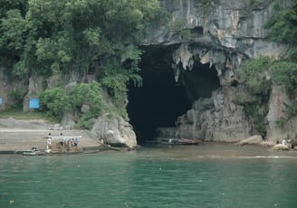 Tracey Billington on the river Li cruise, Guilin, China