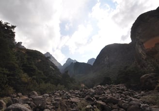 Tugela gorge walk and Policemans Helmet, Thendele Upper Camp, Drakensberg Amphitheatre, South Africa