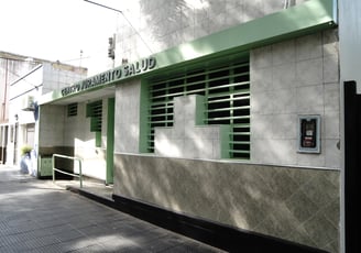 Centro Juramento Salud Frente
